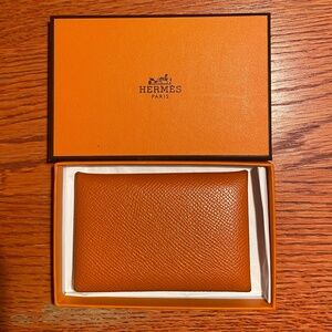 HERMES BUSINESS CARD CASE (CALVI)